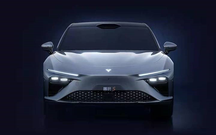 ����m(x��)��800km���������������߸S����A��D�ع�