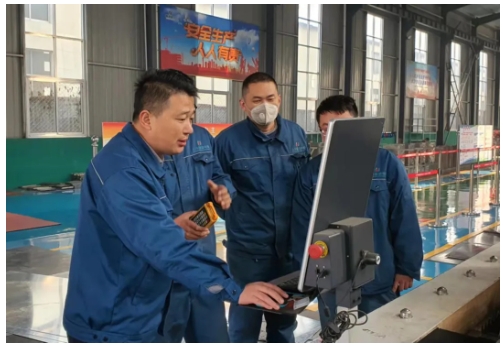 ϲ������Դ����аl(f��)�����������ϲ�@���f�е��ߌ�